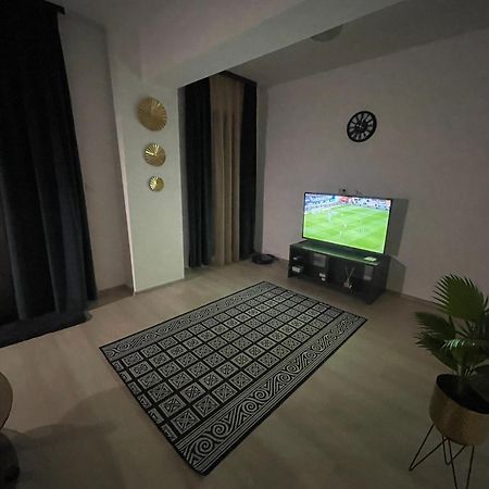Urban Nest- Apartament Cu 2 Camere, Aproape De Iulius Mall Яссы Экстерьер фото